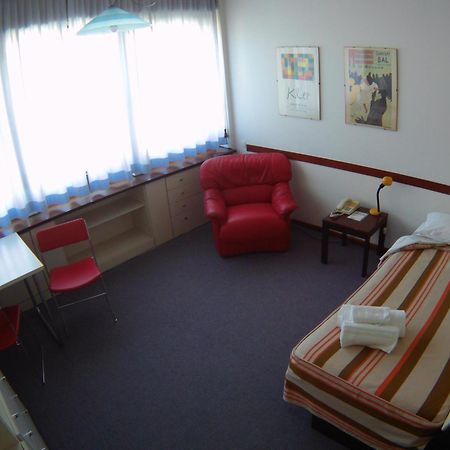 Albergo Residence Italia Vintage Hotel ปอร์เดโนเน ภายนอก รูปภาพ