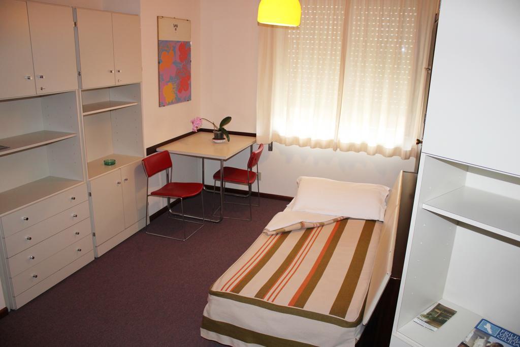 Albergo Residence Italia Vintage Hotel ปอร์เดโนเน ภายนอก รูปภาพ