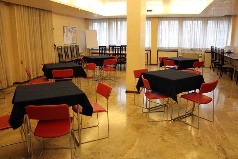 Albergo Residence Italia Vintage Hotel ปอร์เดโนเน ภายนอก รูปภาพ