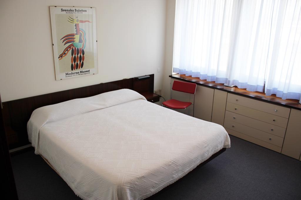 Albergo Residence Italia Vintage Hotel ปอร์เดโนเน ภายนอก รูปภาพ