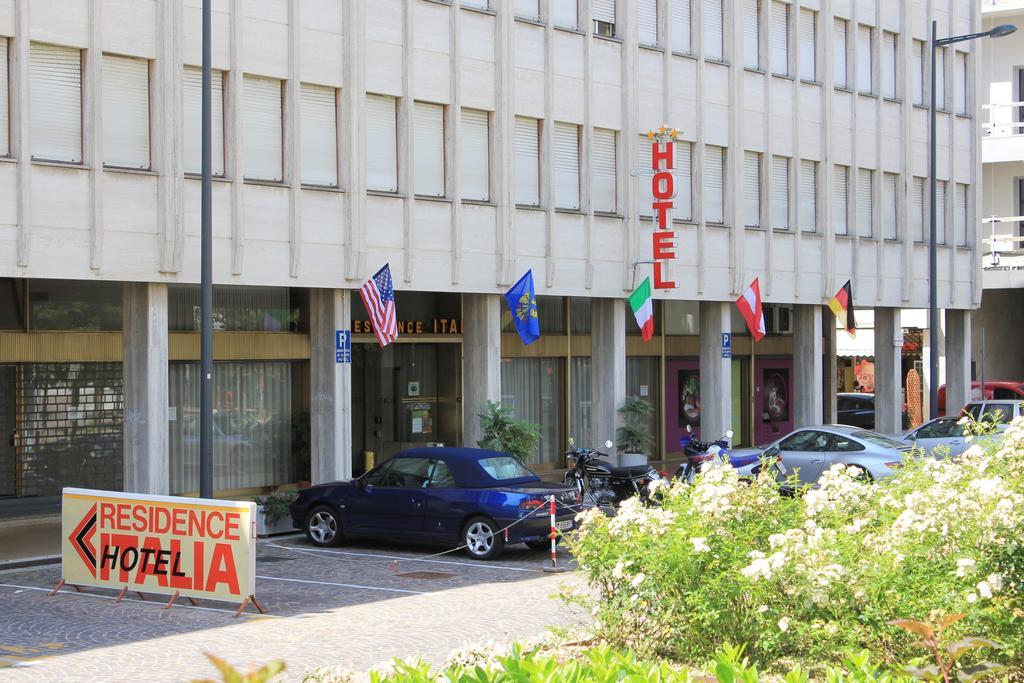 Albergo Residence Italia Vintage Hotel ปอร์เดโนเน ภายนอก รูปภาพ